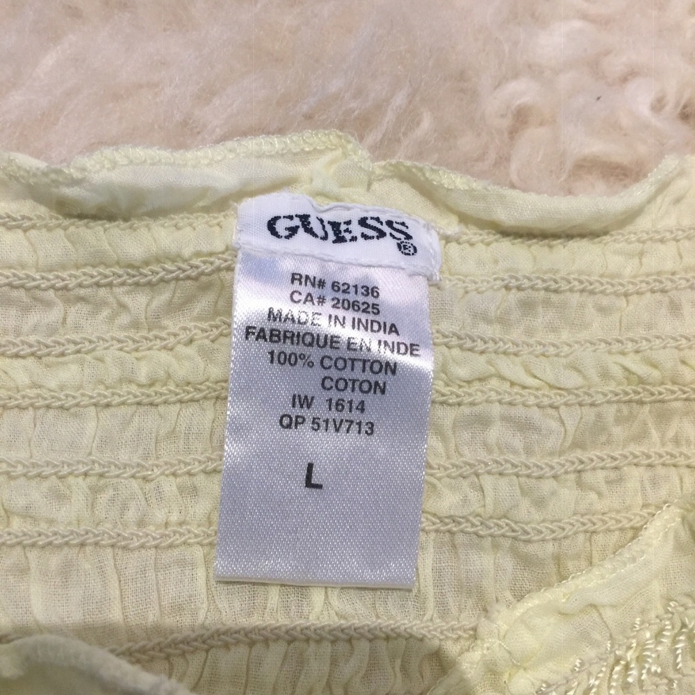 Guess Summer Top - Picture 2 of 3